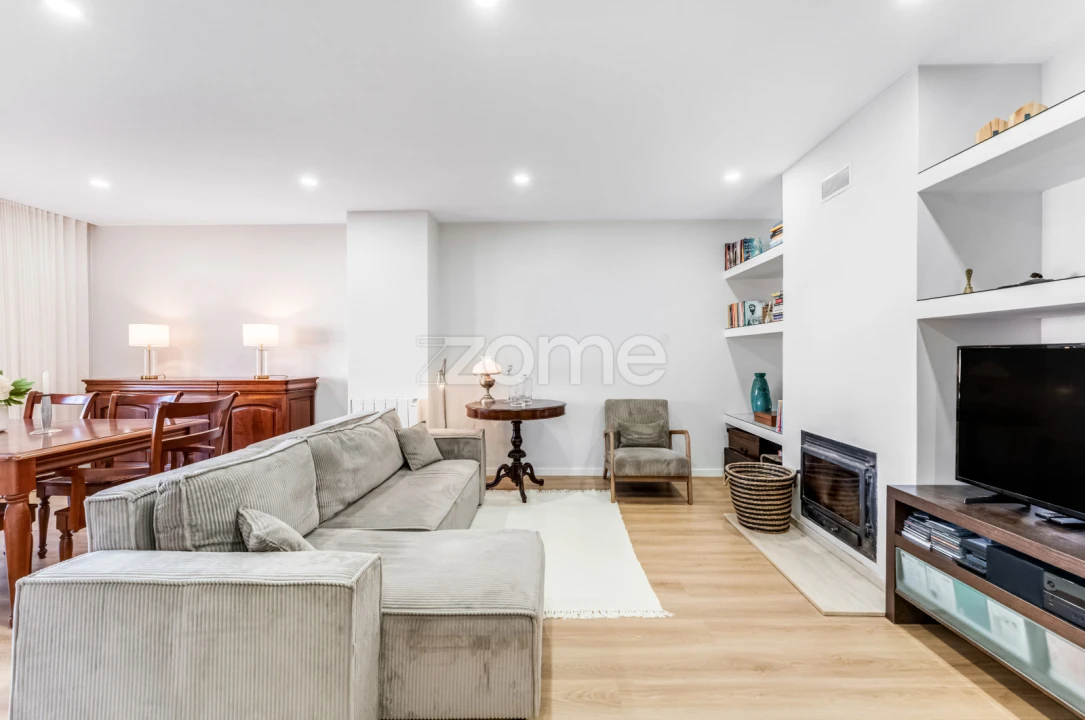 Apartamento T3 para Venda em Espinho Foto 3