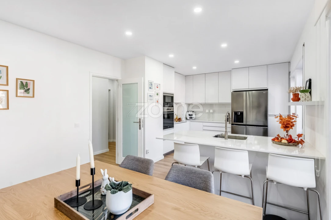 Apartamento T3 para Venda em Espinho Foto 9