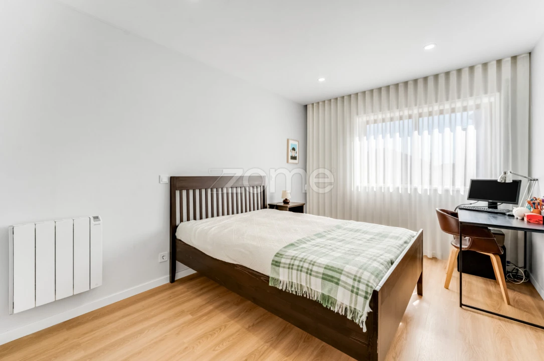 Apartamento T3 para Venda em Espinho Foto 17