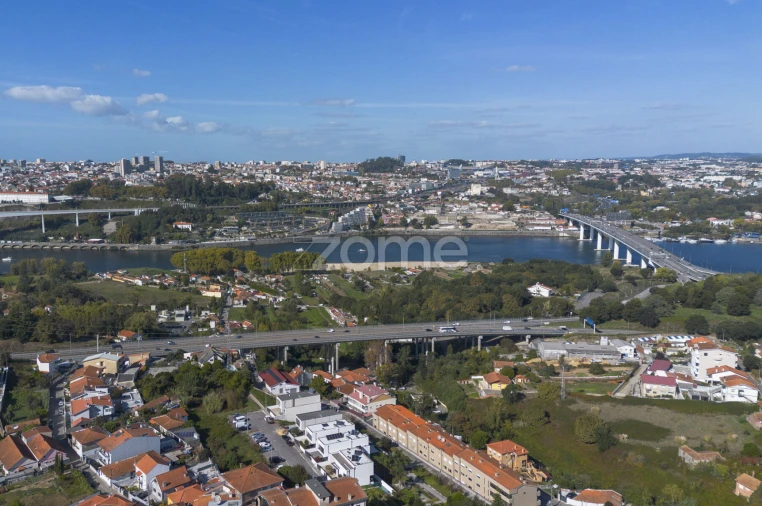 Apartamento T1 para Venda em Oliveira do Douro Foto 25