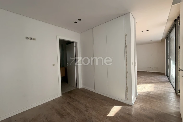 Apartamento T2 para Venda em Mafamude e Vilar do Paraíso Foto 19