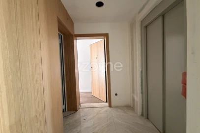 Apartamento T1 para Venda em Mafamude e Vilar do Paraíso