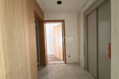 Apartamento T1 para Venda em Mafamude e Vilar do Paraíso