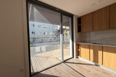 Apartamento T1 para Venda em Mafamude e Vilar do Paraíso