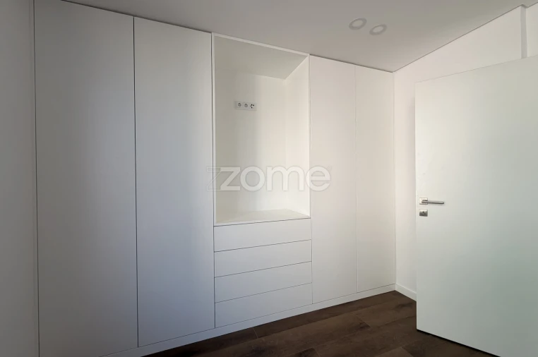 Apartamento T2 para Venda em Mafamude e Vilar do Paraíso Foto 33