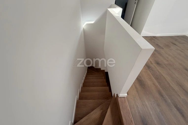 Apartamento T2 para Venda em Mafamude e Vilar do Paraíso Foto 42