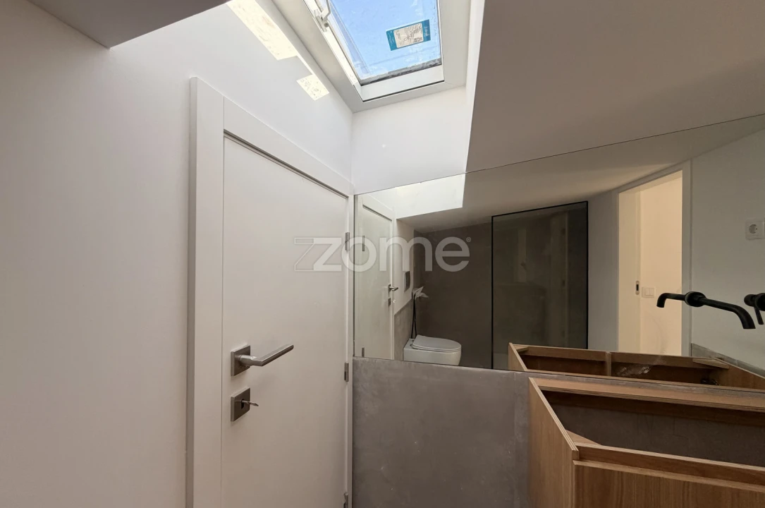 Apartamento T2 para Venda em Mafamude e Vilar do Paraíso Foto 41