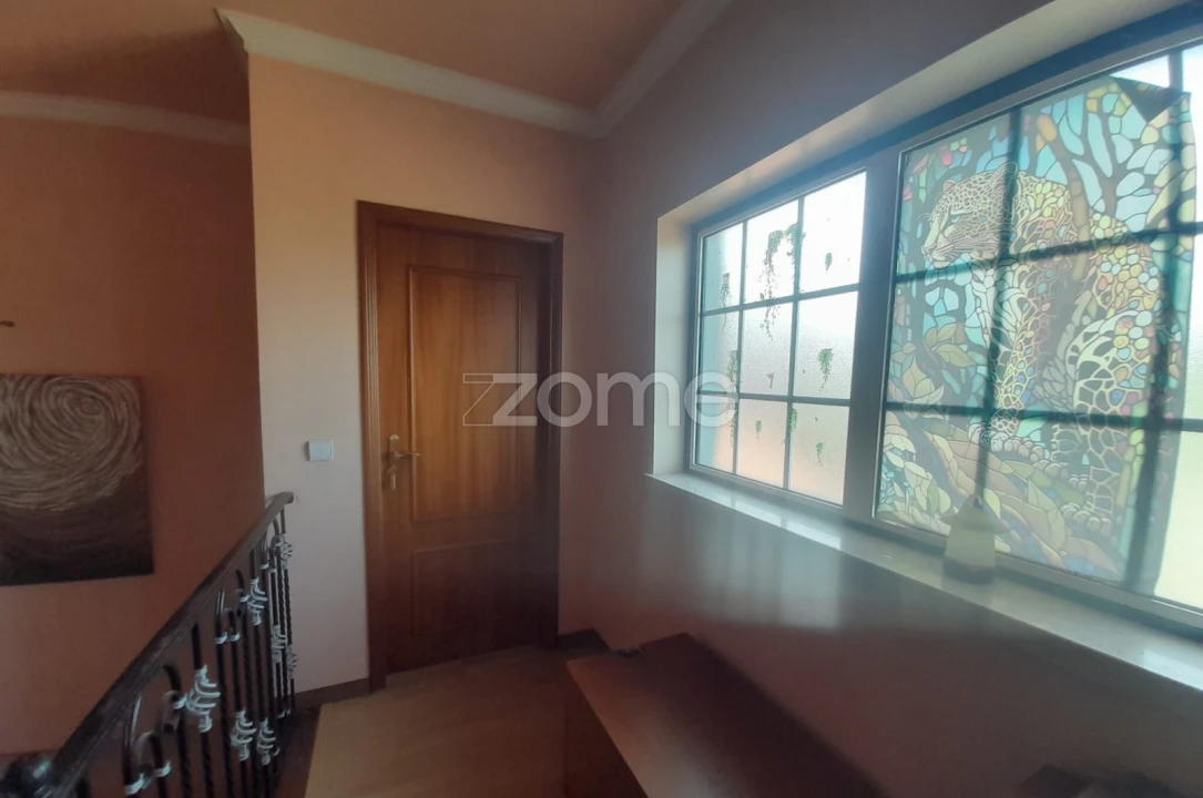 Moradia T3 para Venda em Meirinhas Foto 3