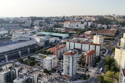 Apartamento T2 para Venda em Santo Antonio dos Olivais