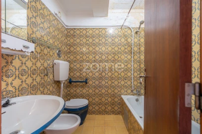 Apartamento T2 para Venda em Santo Antonio dos Olivais