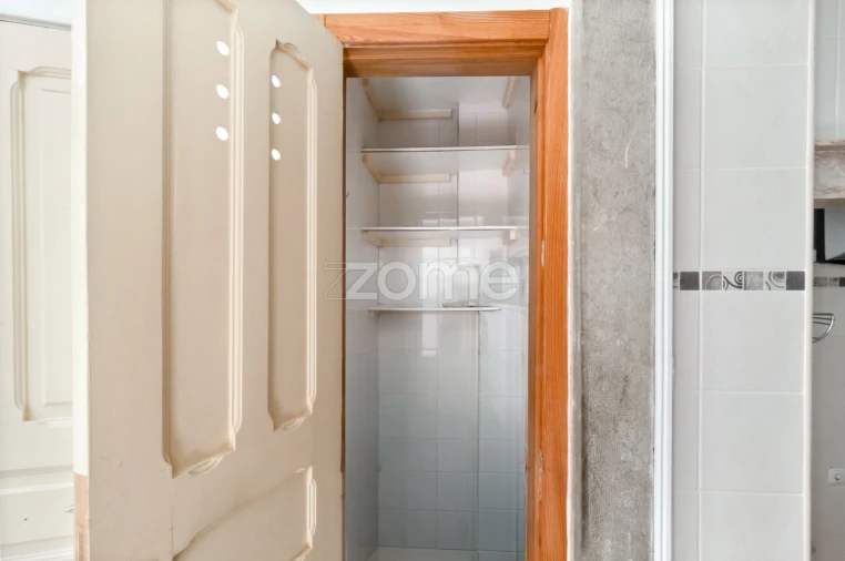 Apartamento T3 para Venda em Arroios Foto 11