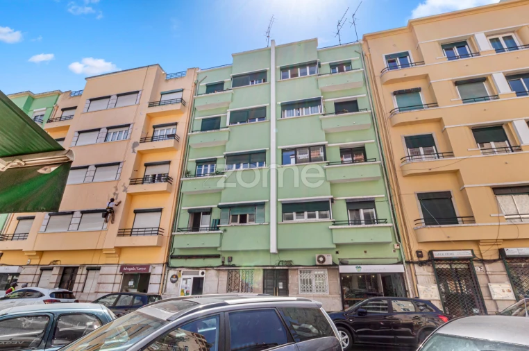 Apartamento T3 para Venda em Arroios Foto 16
