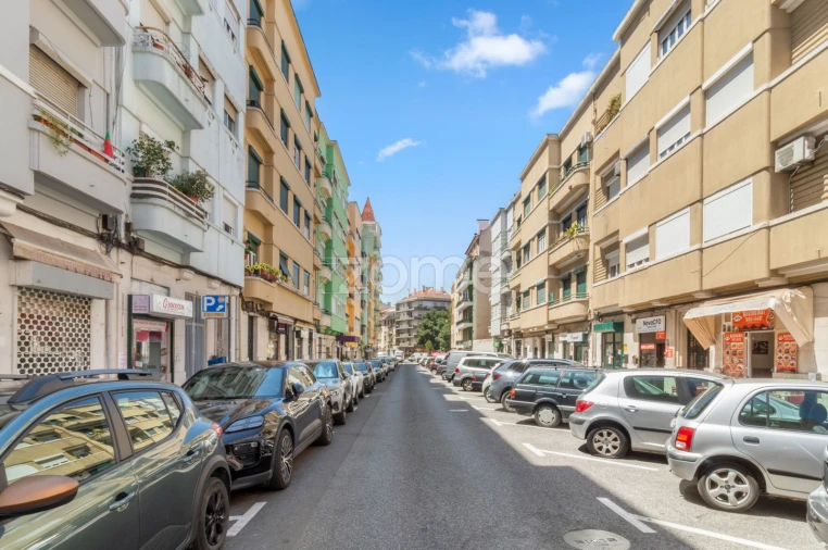 Apartamento T3 para Venda em Arroios Foto 17