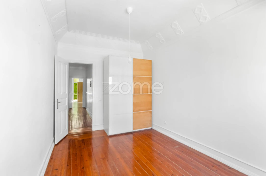 Apartamento T3 para Venda em Arroios Foto 3