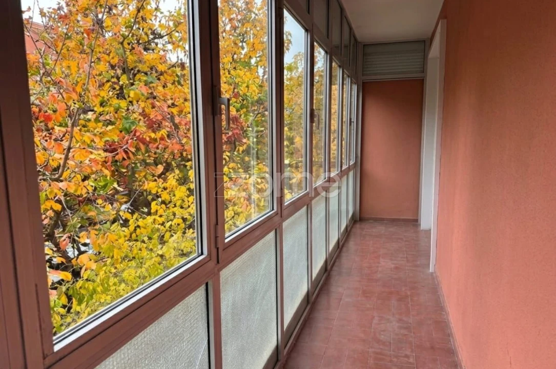 Apartamento T2 para Venda em Alvalade Foto 7