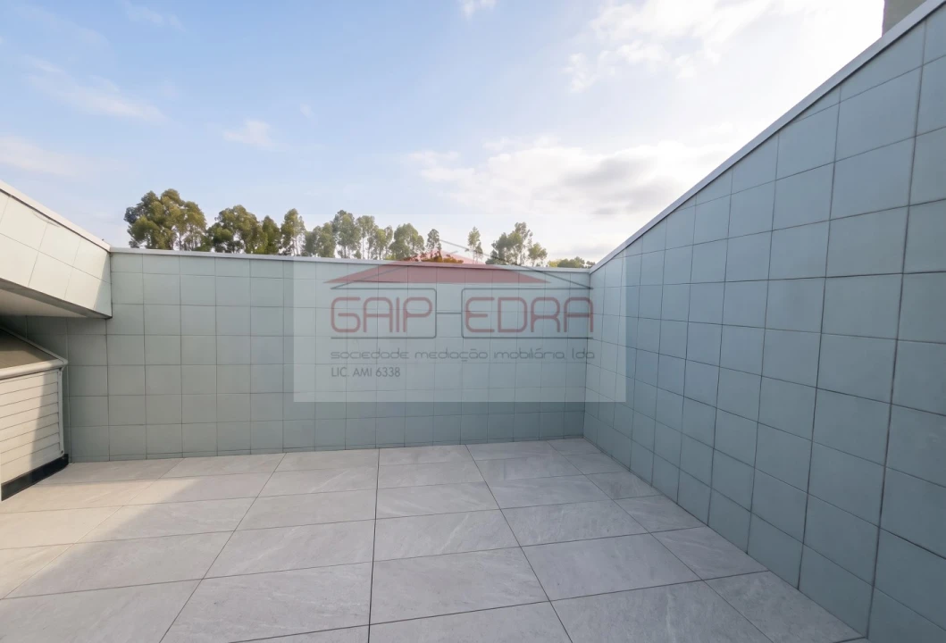 Apartamento T3 para Venda em Canelas Foto 20