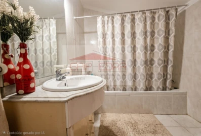 Apartamento T3 para Venda em Canelas