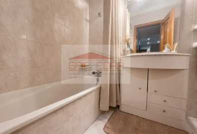 Apartamento T3 para Venda em Canelas