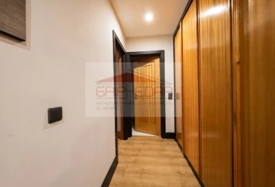 Apartamento T3 para Venda em Canelas