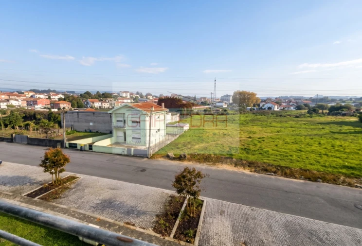 Apartamento T3 para Venda em Canelas Foto 10