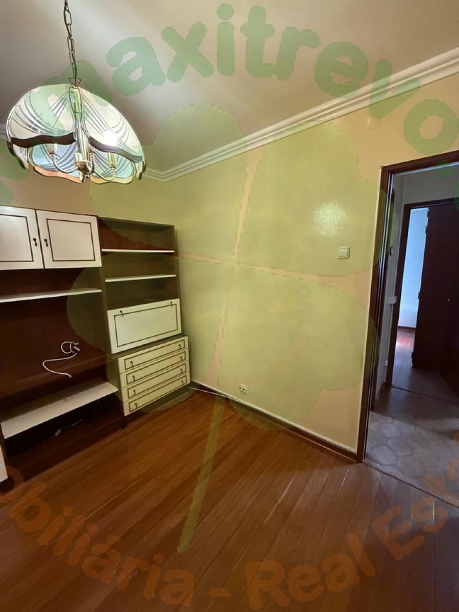 Apartamento T2 para Venda em Seixal, Arrentela e Aldeia de Paio Pires Foto 8