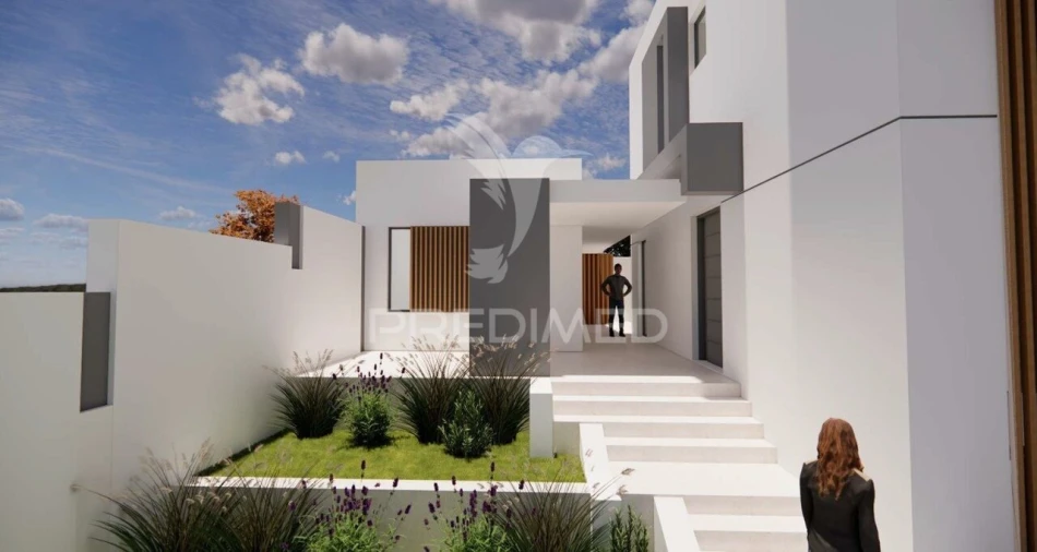 Moradia T4 para Venda em Aradas Foto 3