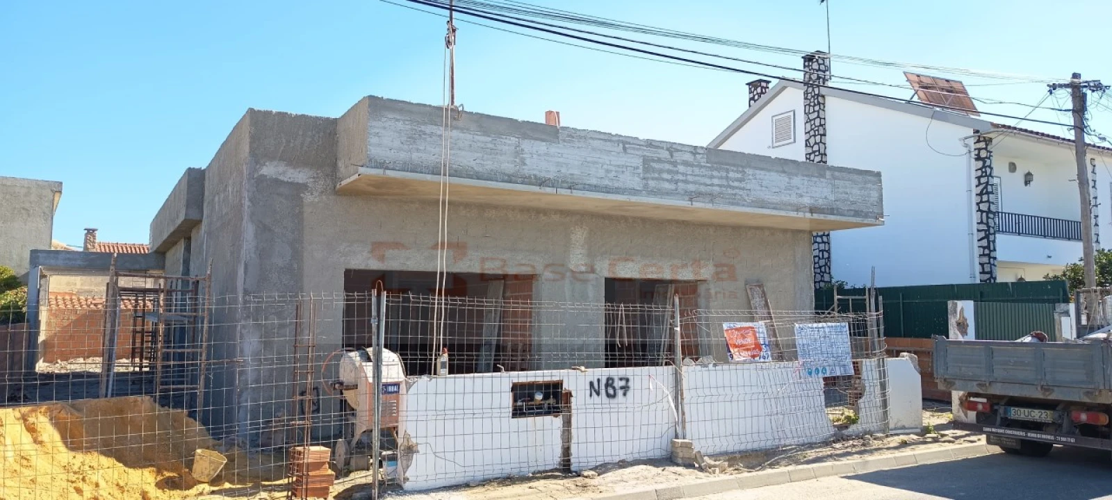 Moradia T3 para Venda em Fernao Ferro Foto 1