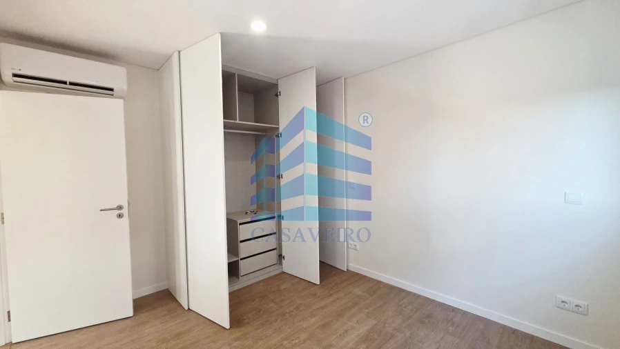 Apartamento T2 para Venda em Glória e Vera Cruz Foto 7