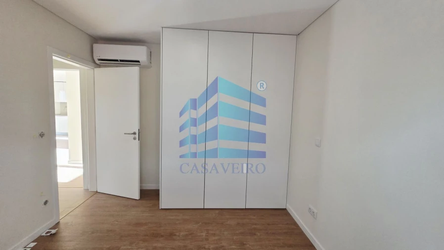 Apartamento T2 para Venda em Glória e Vera Cruz Foto 8