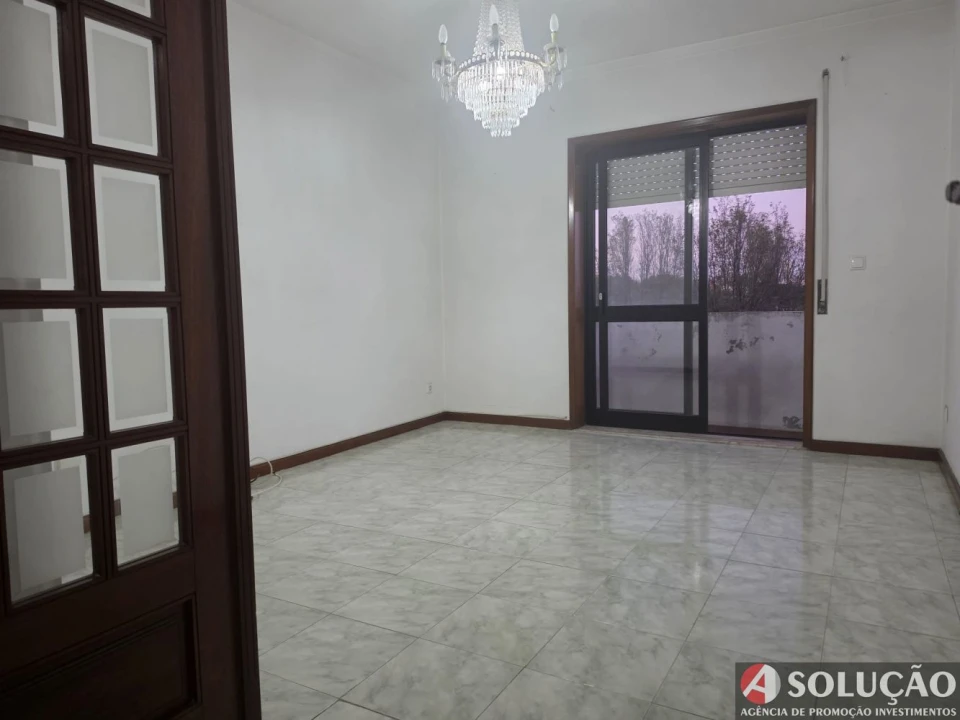 Apartamento T2 para Venda em Mafamude e Vilar do Paraíso Foto 16