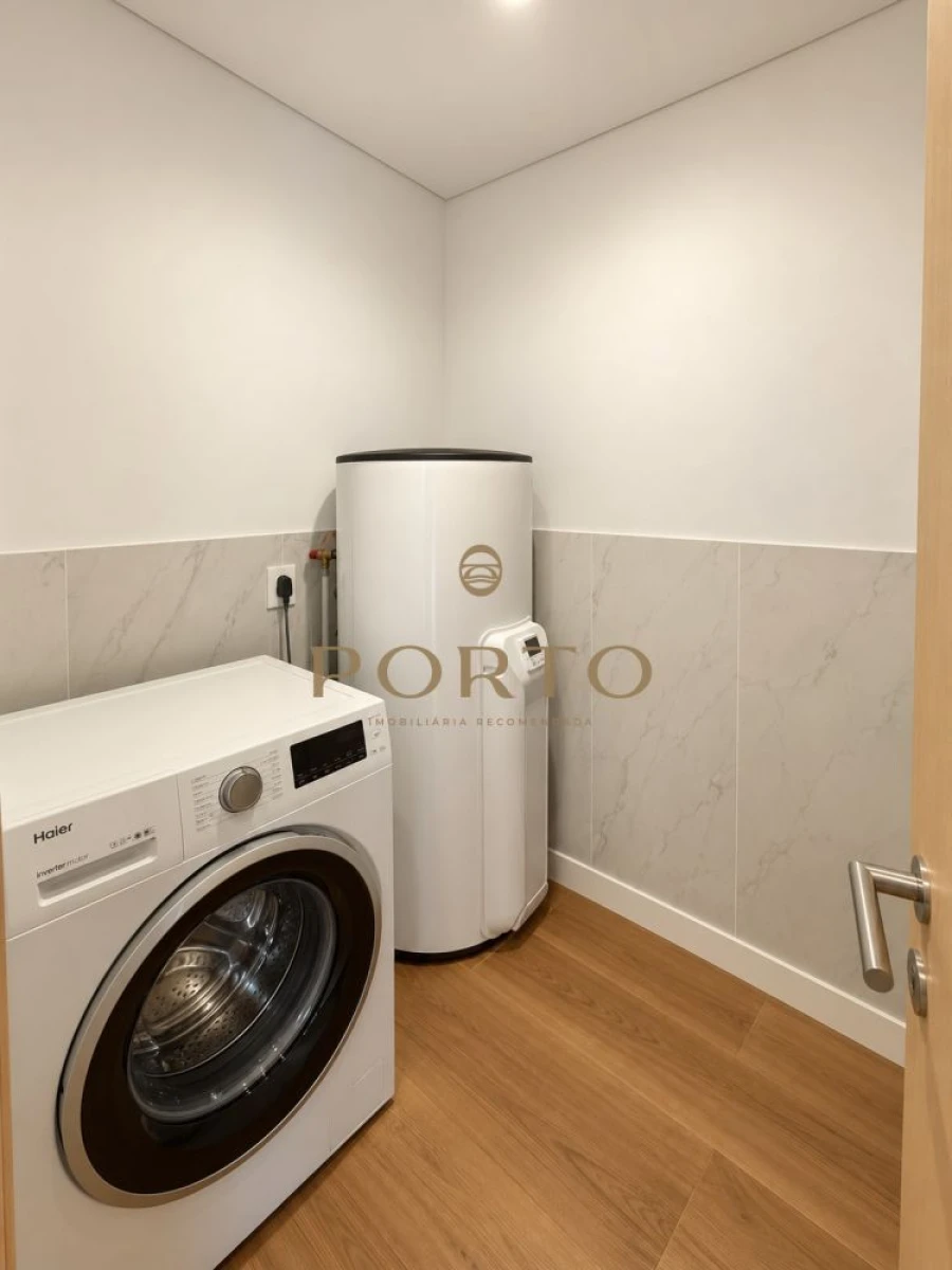 Apartamento T3 para Venda em Oliveira do Douro Foto 18