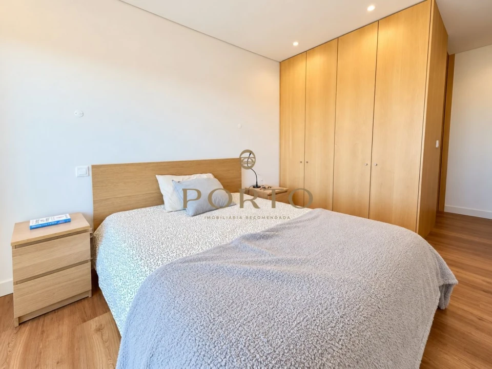 Apartamento T3 para Venda em Oliveira do Douro Foto 10