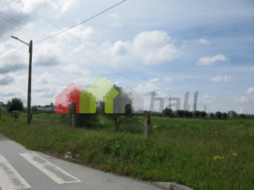Terreno para Venda em Bacelo e Senhora da Saúde