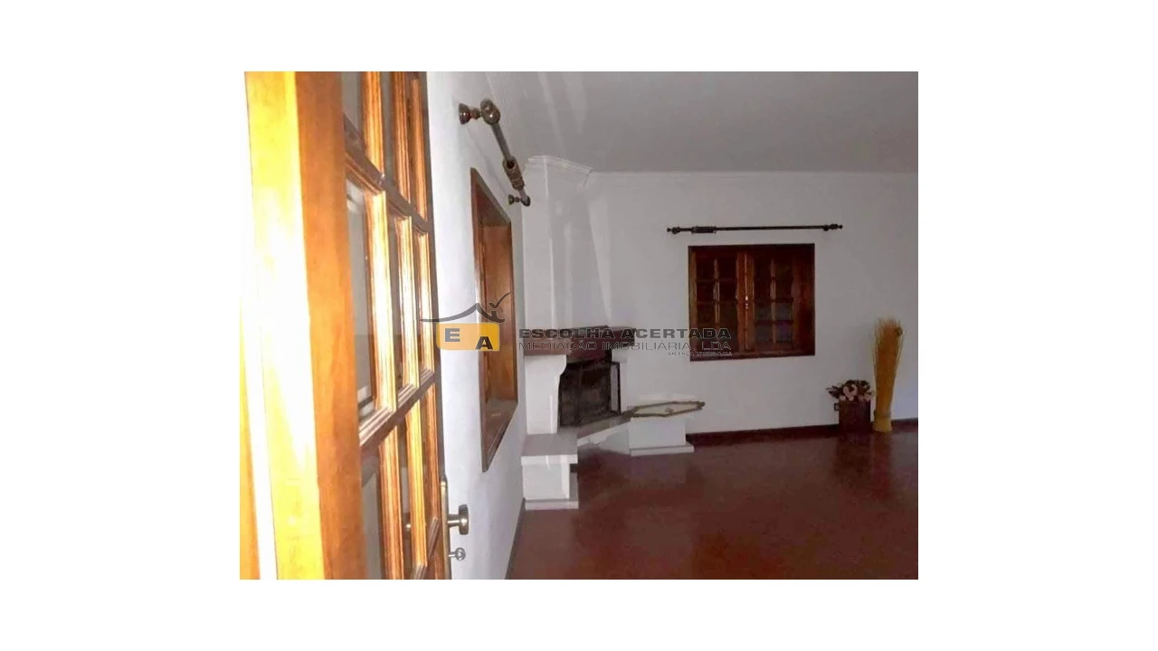 Quinta T3 para Venda em Roriz Foto 8