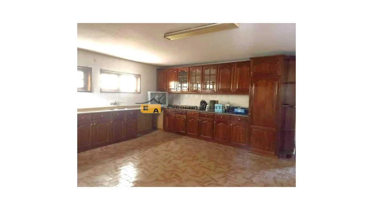 Quinta T3 para Venda em Roriz Foto 3