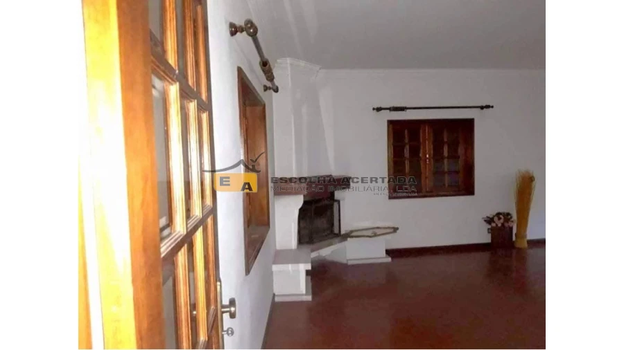 Quinta T3 para Venda em Roriz Foto 8