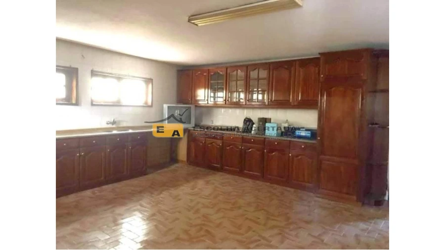 Quinta T3 para Venda em Roriz Foto 3