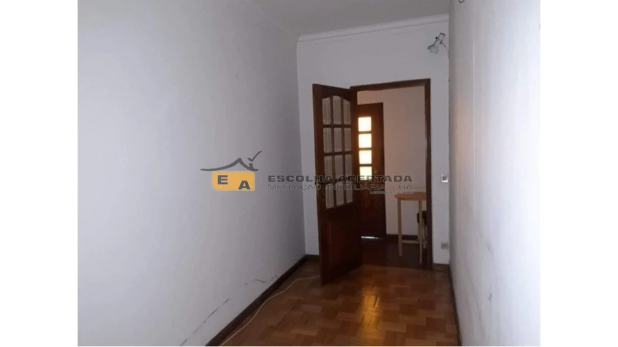 Quinta T3 para Venda em Roriz Foto 7