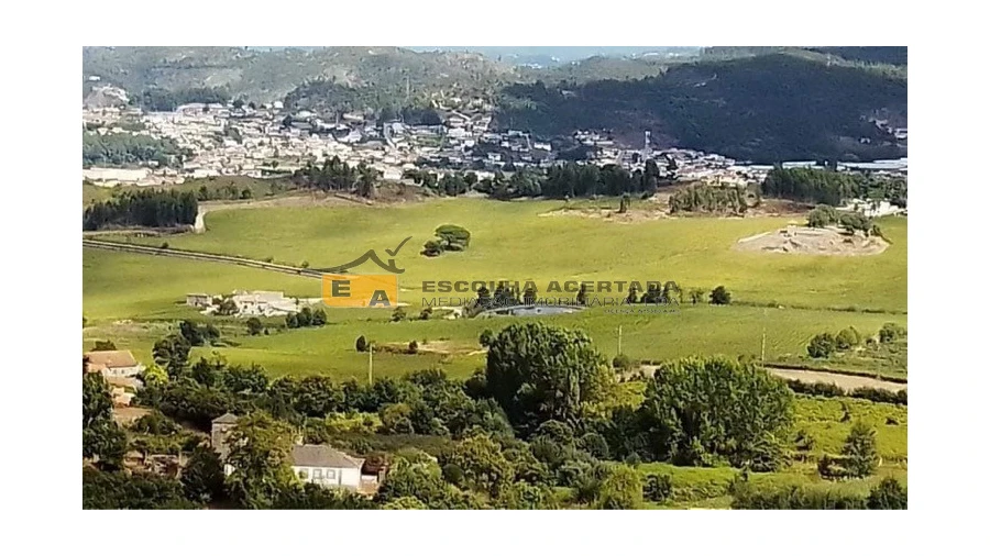 Quinta T3 para Venda em Roriz Foto 25