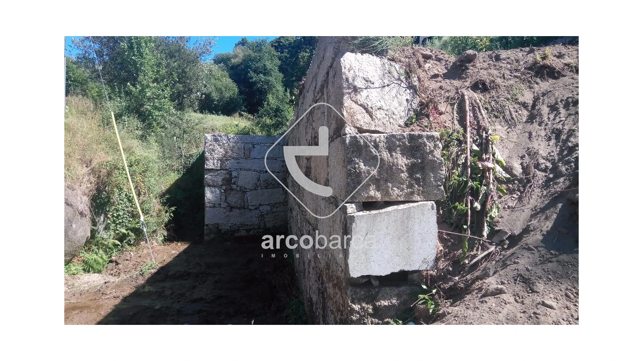 Terreno para Venda em Paredes de Coura e Resende Foto 8
