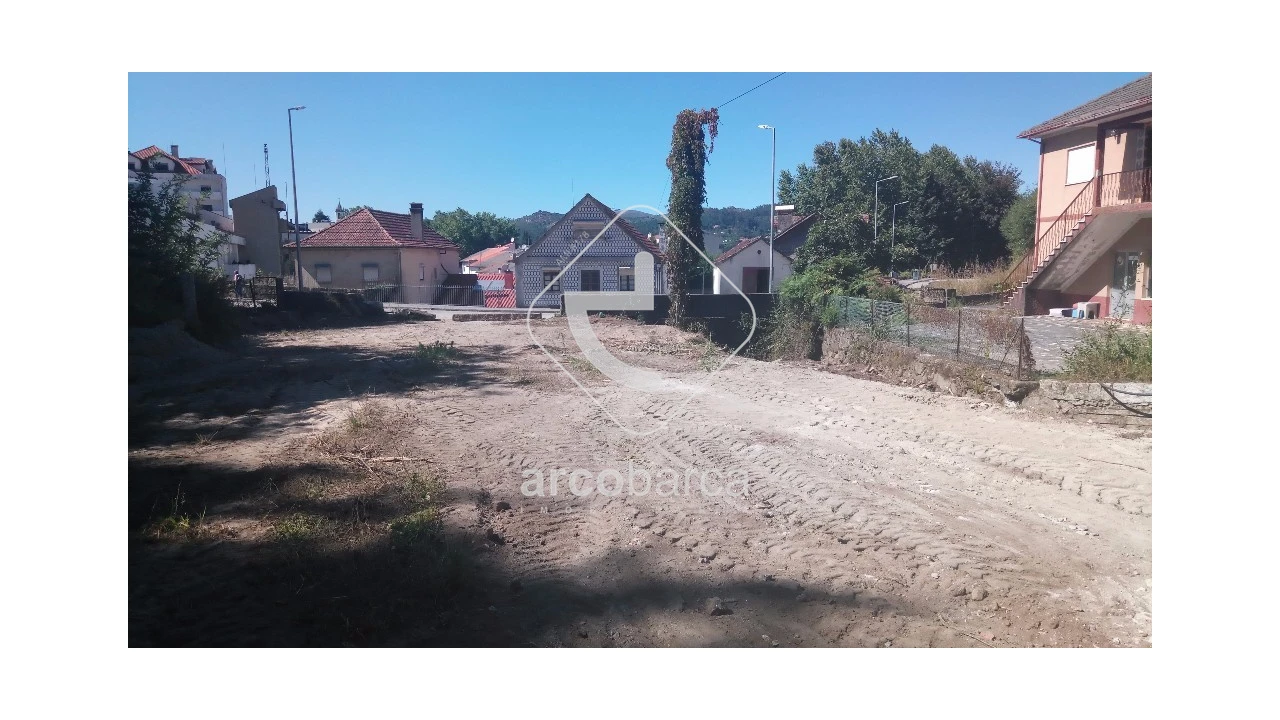 Terreno para Venda em Paredes de Coura e Resende Foto 3