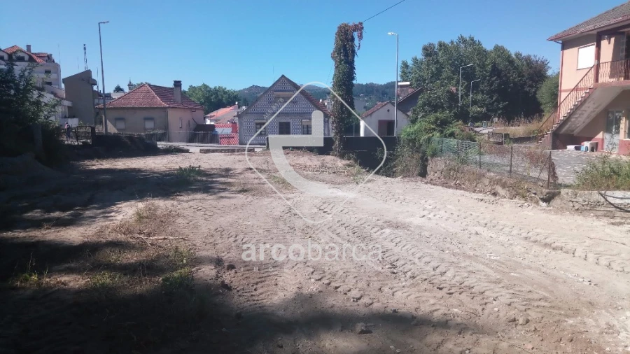 Terreno para Venda em Paredes de Coura e Resende Foto 3
