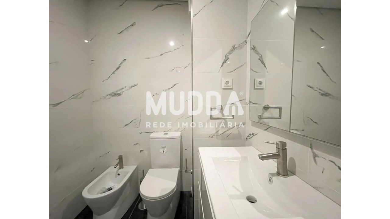 Apartamento T4 para Venda em O. Azeméis, Riba-Ul, Ul, Macinhata Seixa, Madail Foto 19