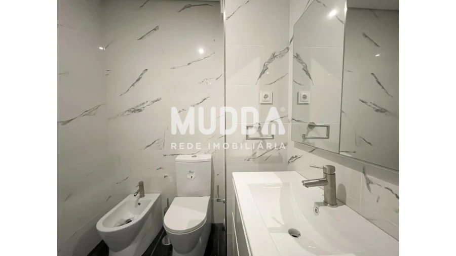 Apartamento T4 para Venda em O. Azeméis, Riba-Ul, Ul, Macinhata Seixa, Madail Foto 19