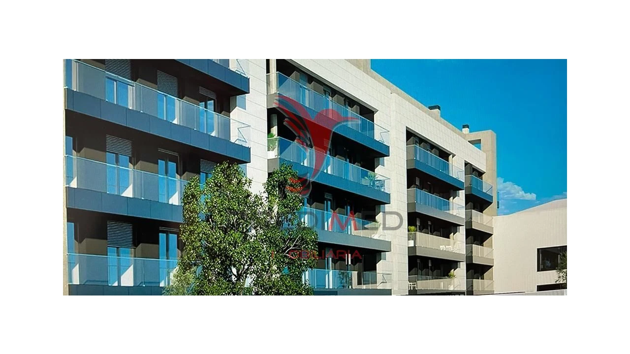 Apartamento T2 para Venda em Paranhos Foto 1