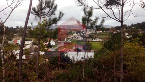 Terreno para Venda em Vila Verde e Barbudo