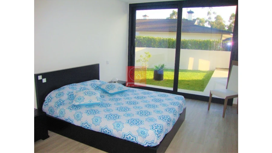 Moradia T4 para Arrendamento férias em Esposende, Marinhas e Gandra Foto 10