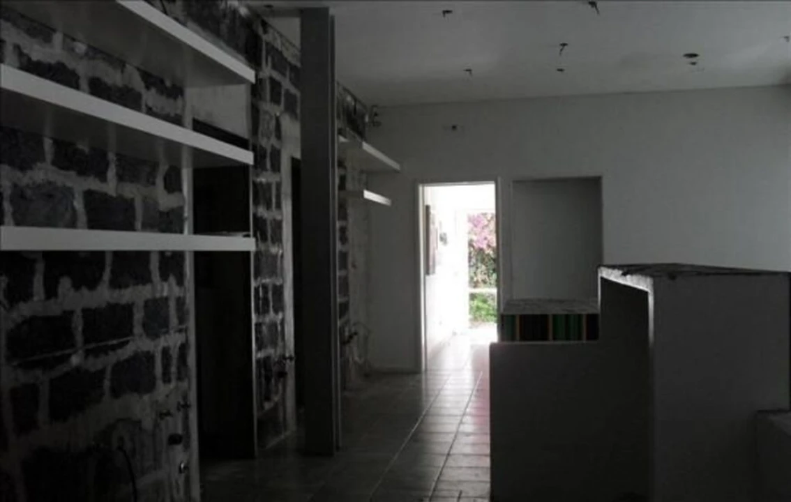 Loja para Venda em Ribeirinha Foto 14