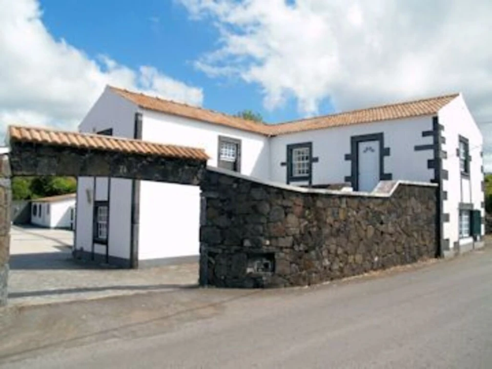 Prédio para Venda em Madalena Foto 1