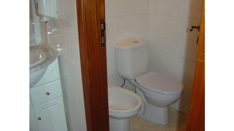 Loja para Venda em Oeiras e São Julião da Barra, Paço de Arcos e Caxias Foto 9